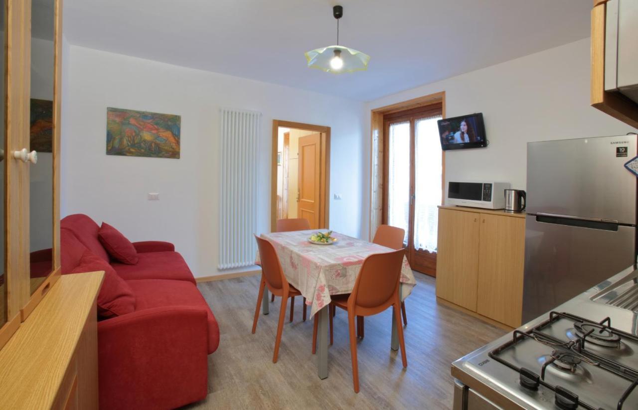 Appartamenti Residenza Pineta โมลเวโน ภายนอก รูปภาพ