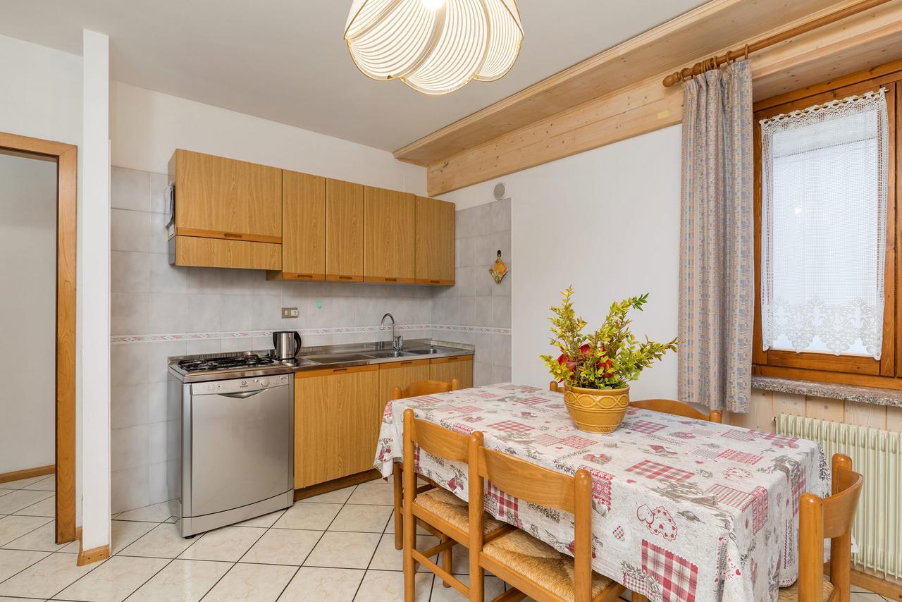 Appartamenti Residenza Pineta โมลเวโน ภายนอก รูปภาพ
