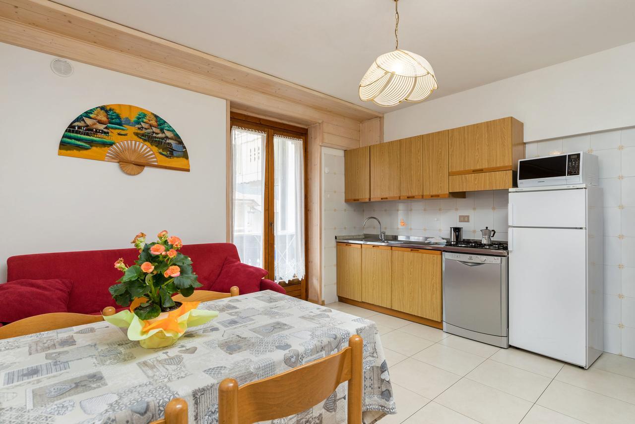 Appartamenti Residenza Pineta โมลเวโน ภายนอก รูปภาพ