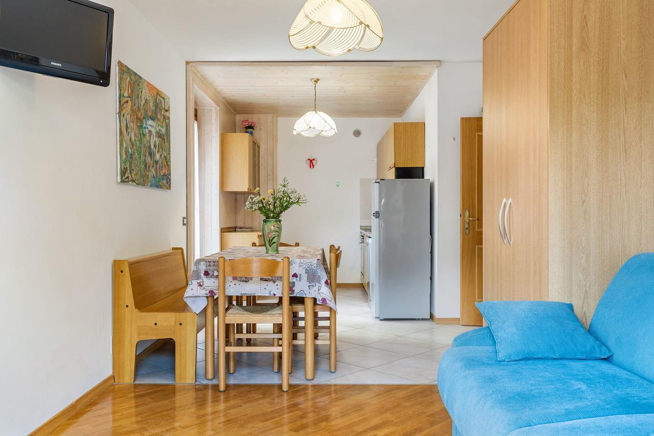 Appartamenti Residenza Pineta โมลเวโน ภายนอก รูปภาพ