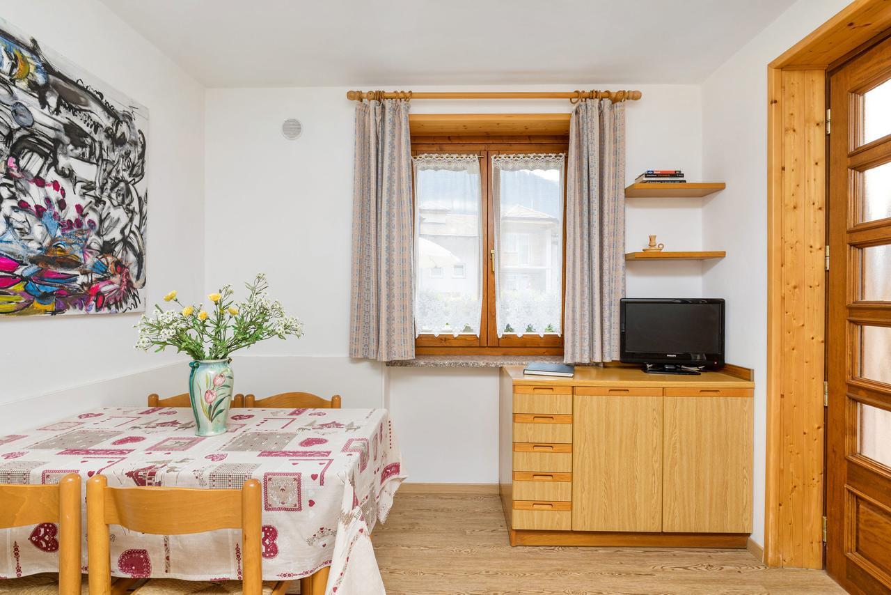Appartamenti Residenza Pineta โมลเวโน ภายนอก รูปภาพ