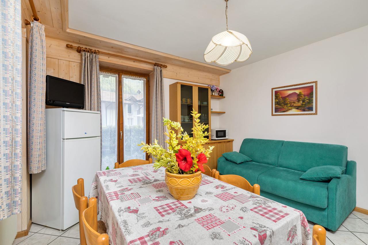 Appartamenti Residenza Pineta โมลเวโน ภายนอก รูปภาพ