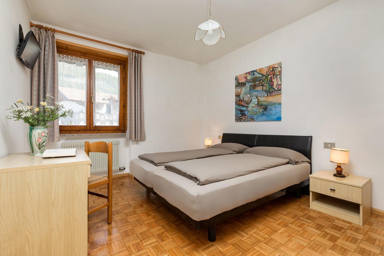 Appartamenti Residenza Pineta โมลเวโน ภายนอก รูปภาพ