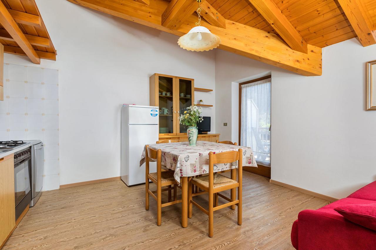Appartamenti Residenza Pineta โมลเวโน ภายนอก รูปภาพ