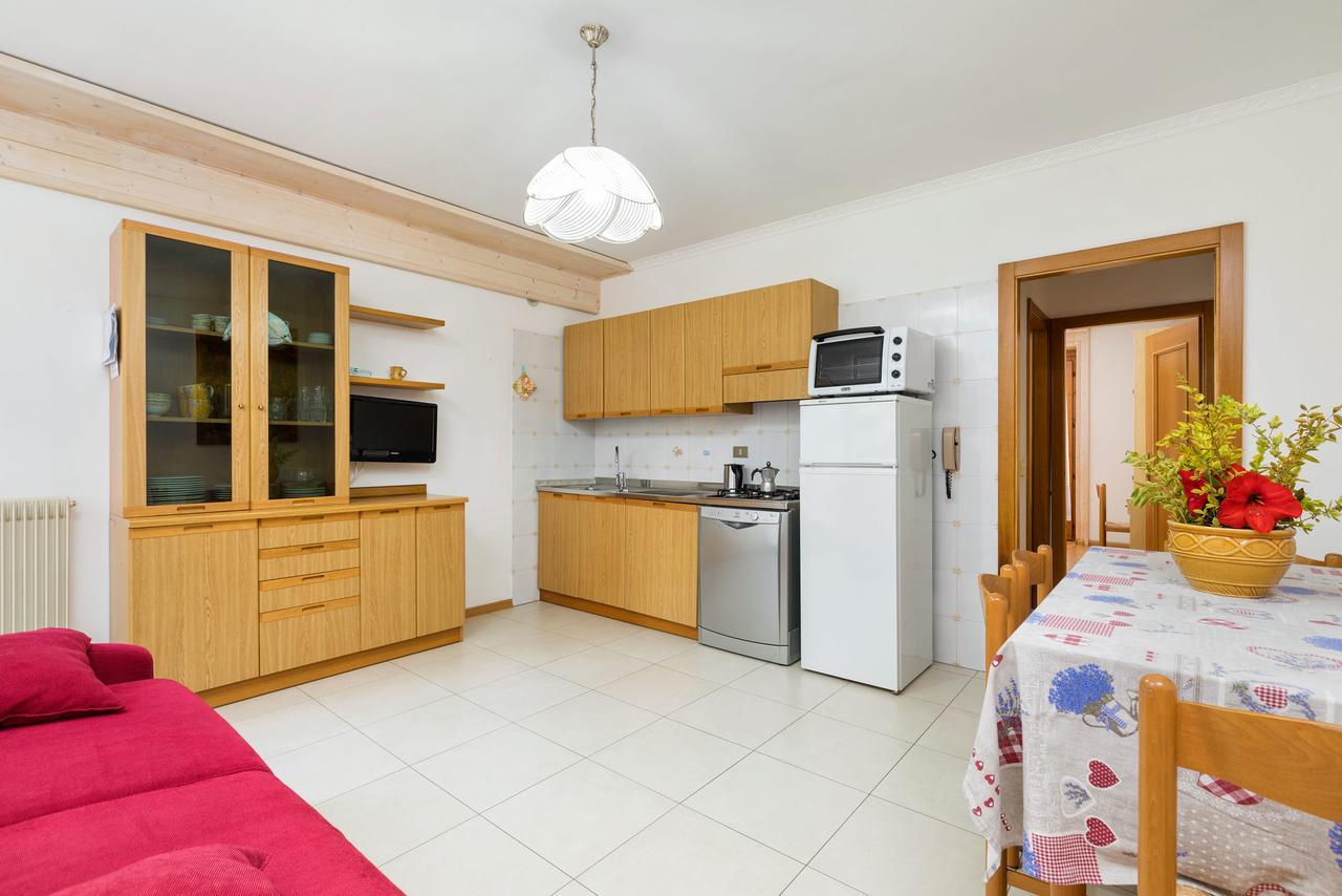 Appartamenti Residenza Pineta โมลเวโน ภายนอก รูปภาพ